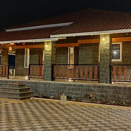 Villa Onyx Farm Khamshet Esterno foto